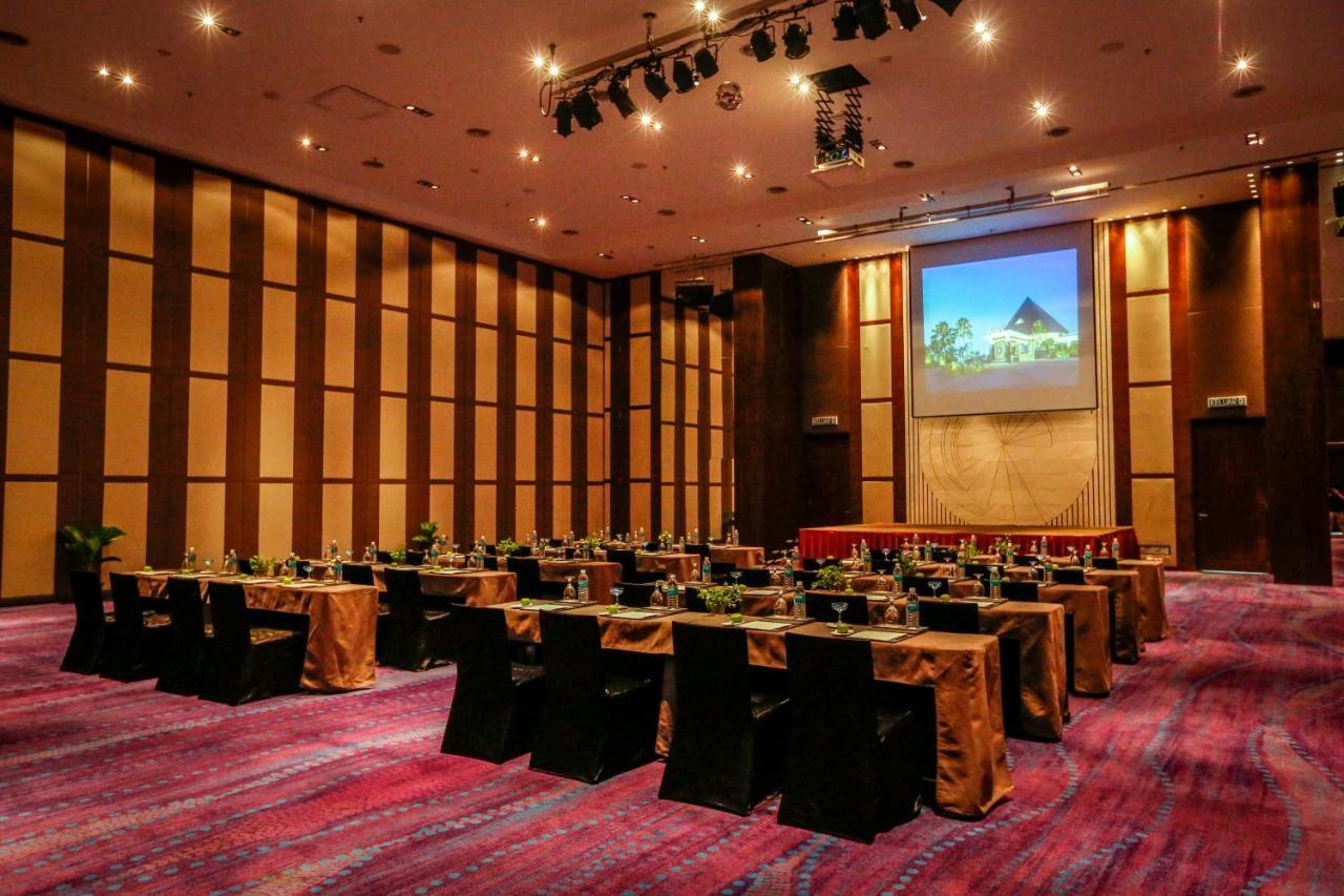 קאמפונג בגאן לאלאנג Avani Sepang Goldcoast Resort מראה חיצוני תמונה The Grand Ballroom