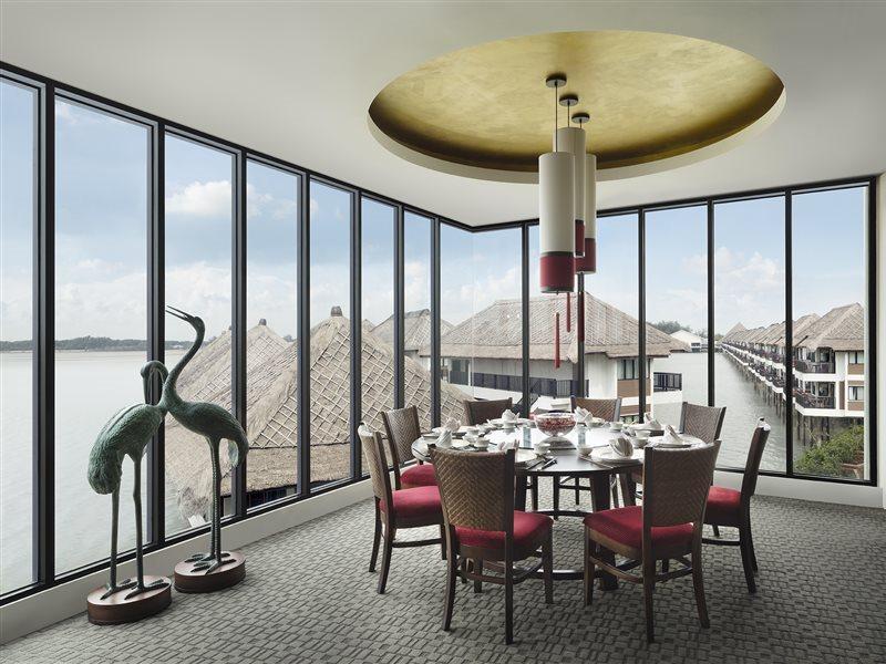 קאמפונג בגאן לאלאנג Avani Sepang Goldcoast Resort מראה חיצוני תמונה The dining room at the 101st floor