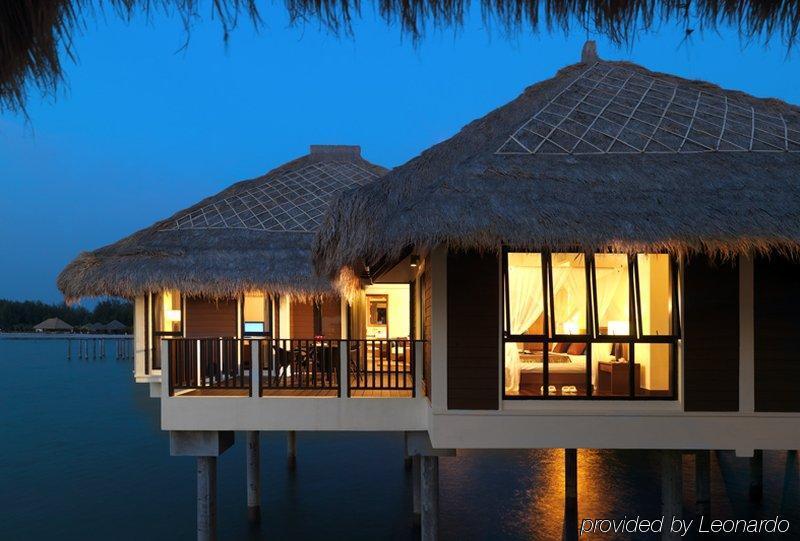 קאמפונג בגאן לאלאנג Avani Sepang Goldcoast Resort מראה חיצוני תמונה Water villa at Le Méridien Maldives Resort & Spa